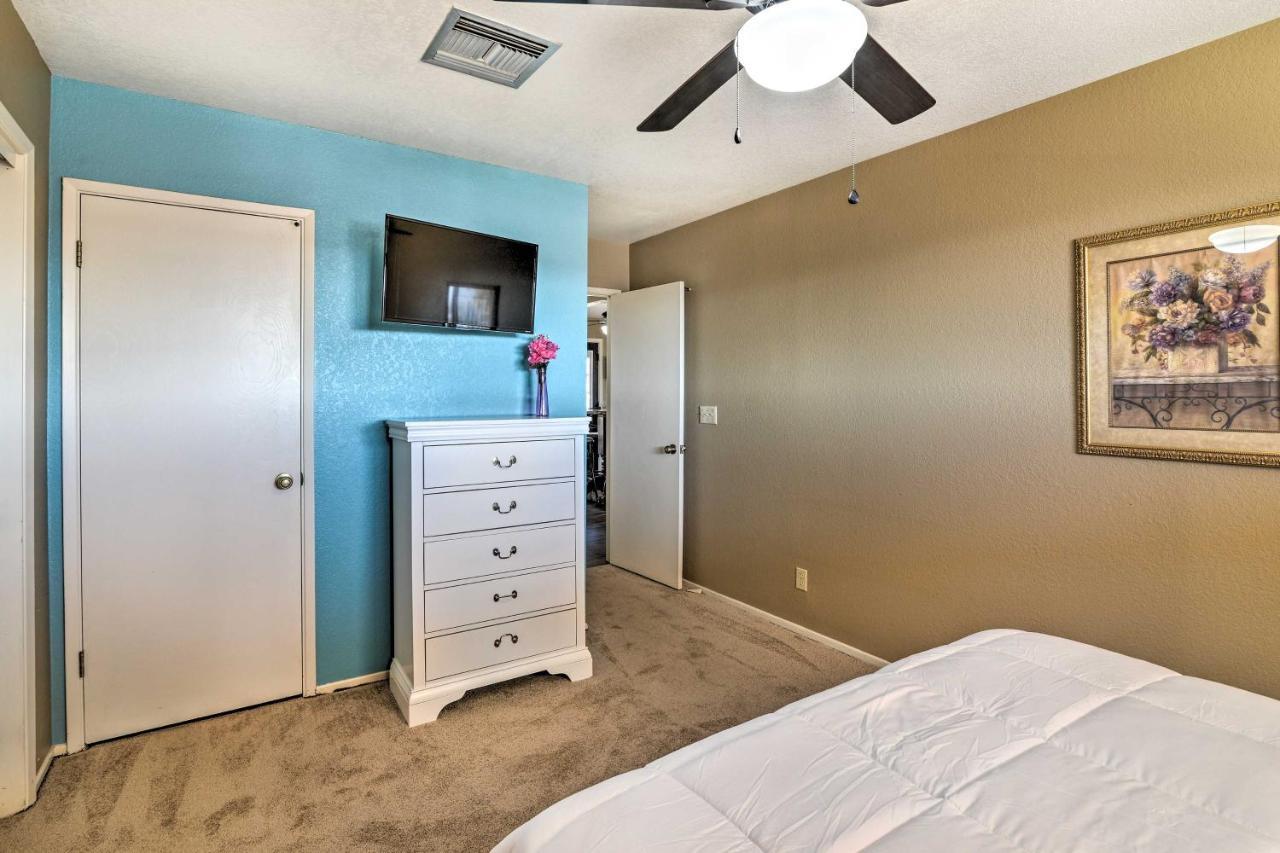 Bullhead City Home With Private Pool, Hot Tub And View Eksteriør billede